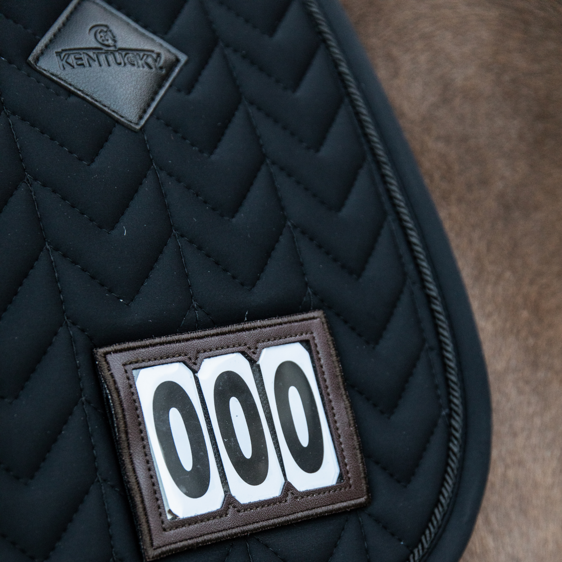 Kentucky Horsewear Saddle Pad Fishbone Black Jumping Competition Edition