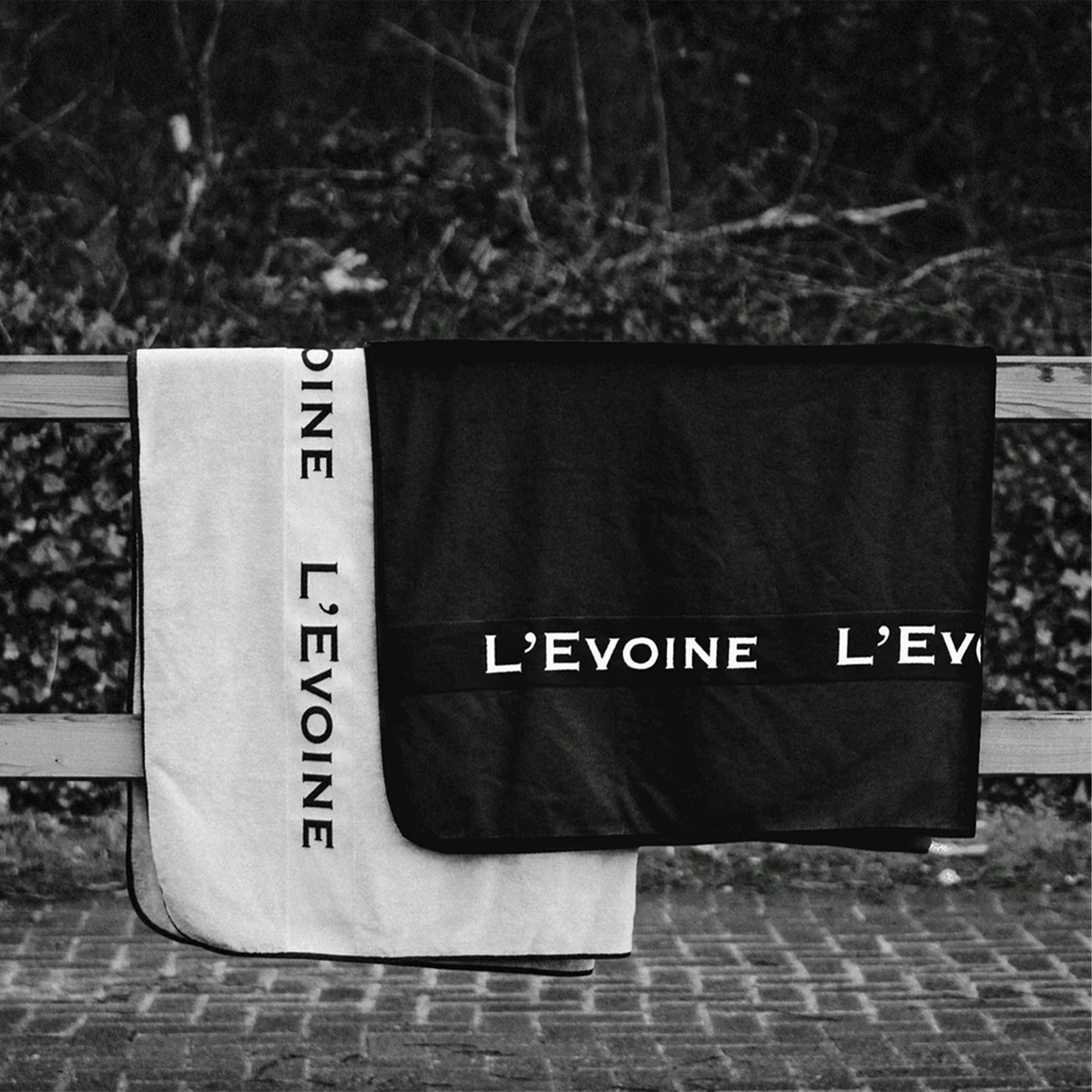 L&#39;Evoine Terry Blanket, Black