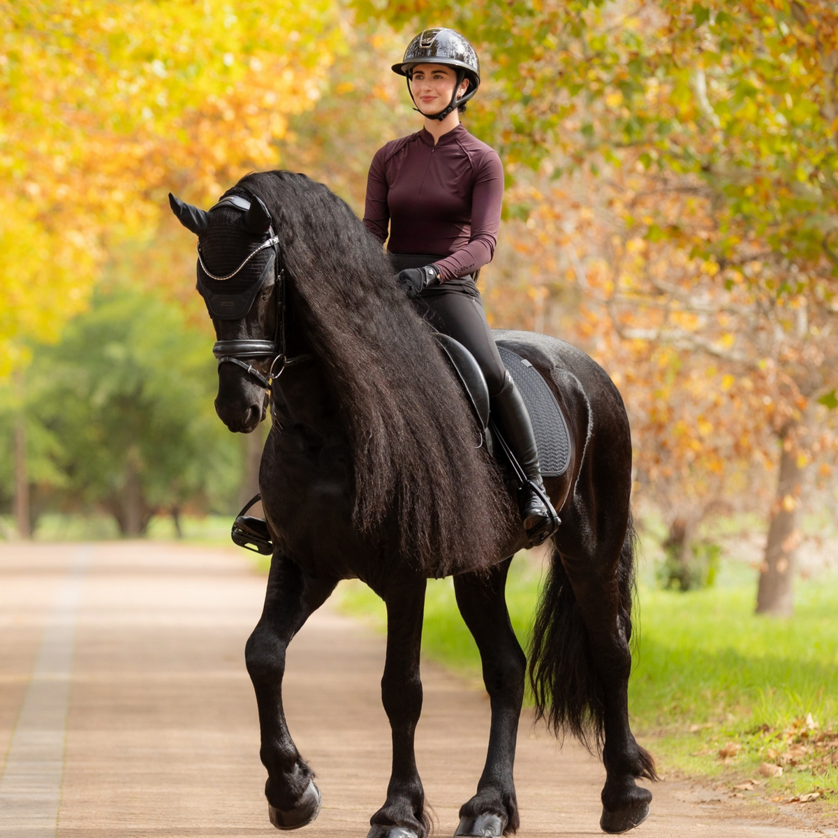 LeMieux Essence Dressage Saddle Pad, Black