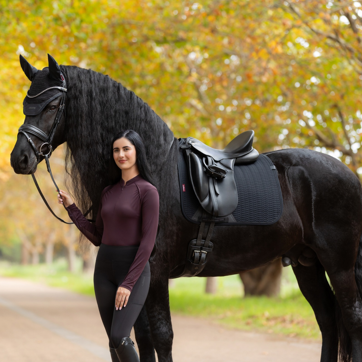 LeMieux Essence Dressage Saddle Pad, Black