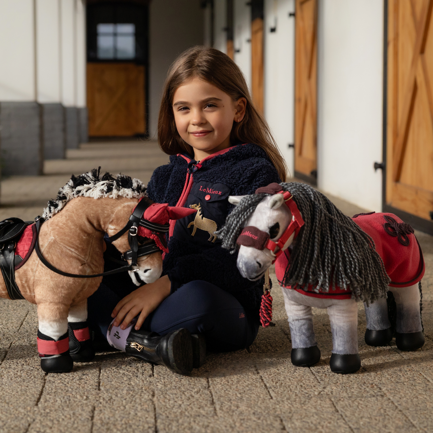 LeMieux Toy Pony, Blanca