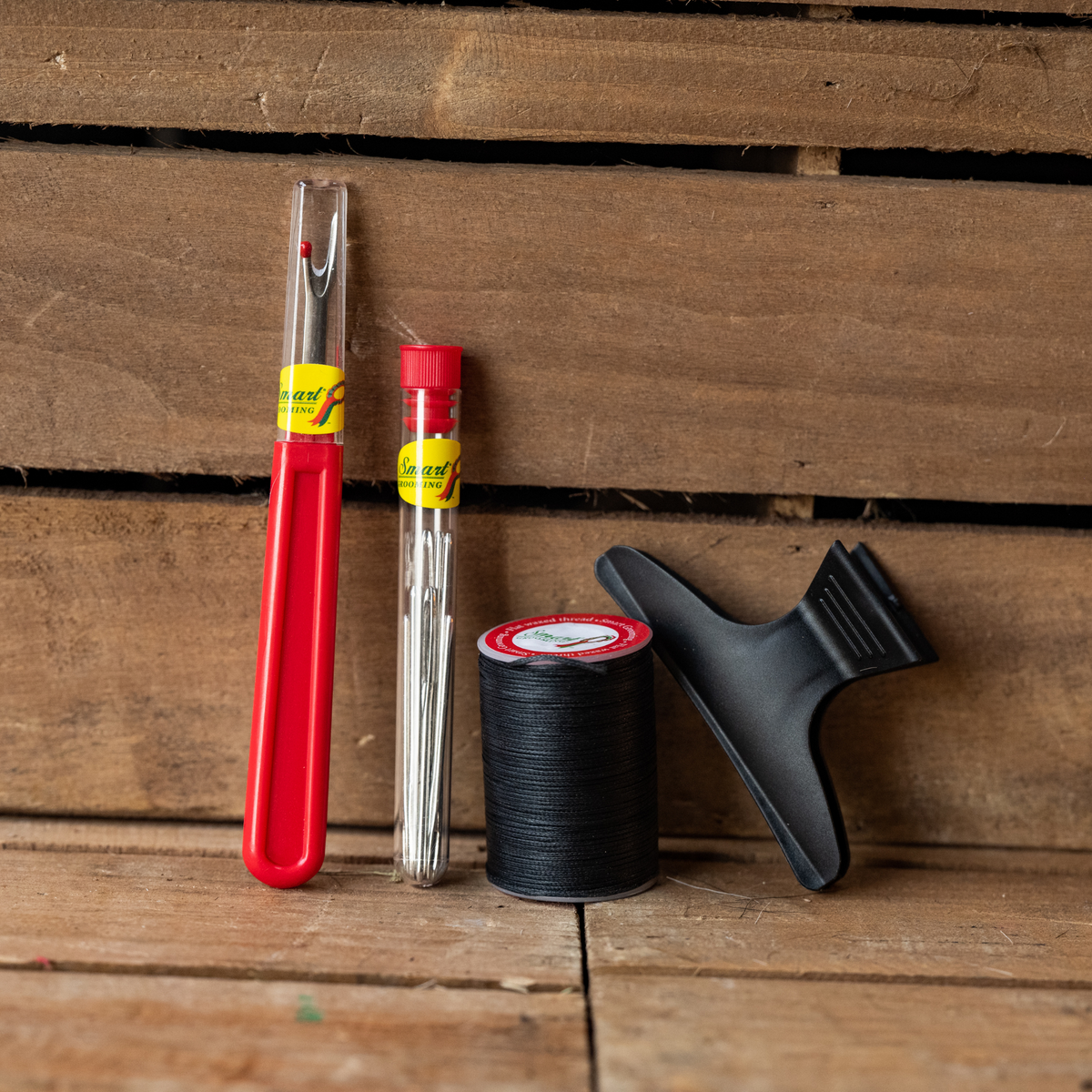 Smart Grooming Plaiting Essentials With Thread, Black
