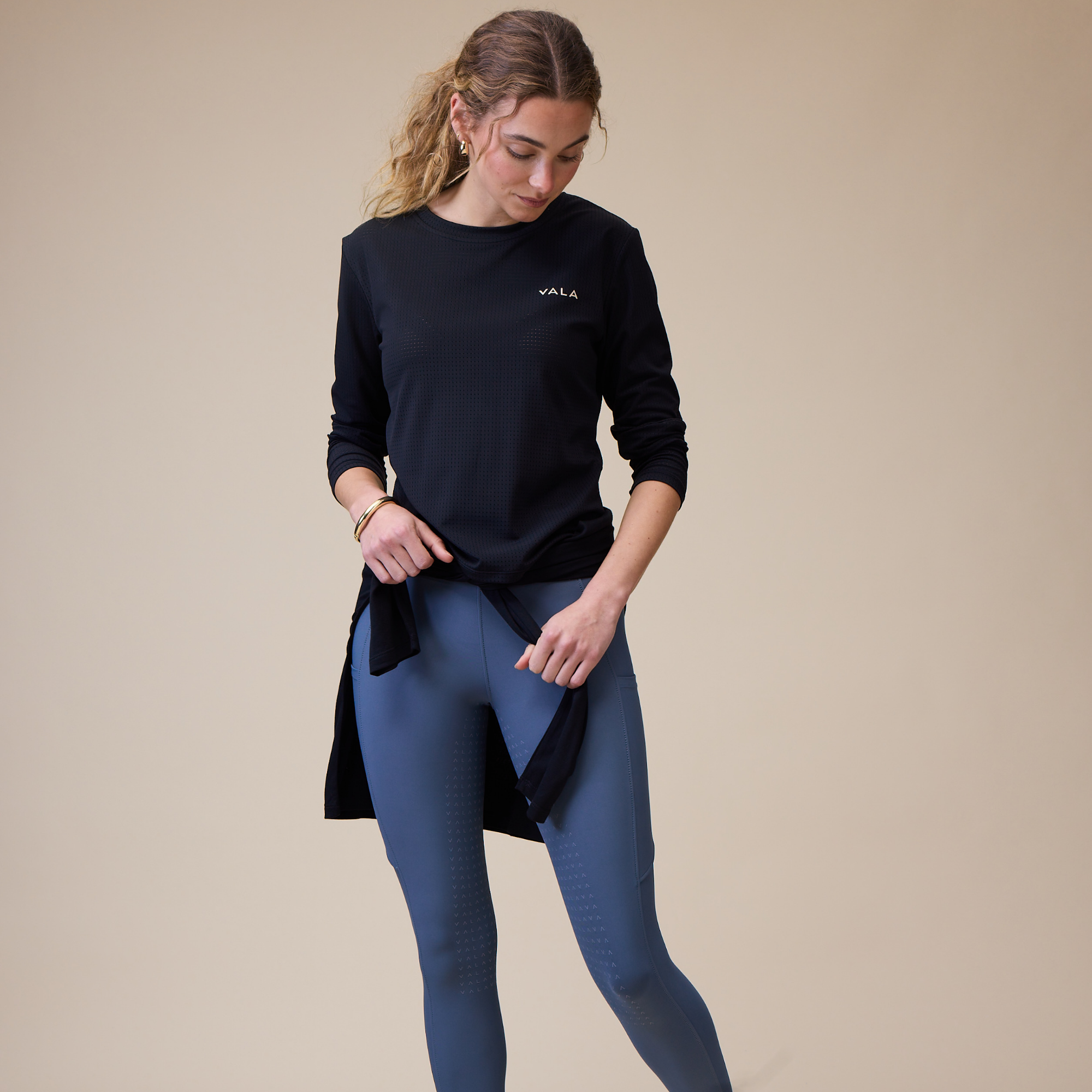 VALA Ladies Long Sleeve Mesh Training Shirt, Black