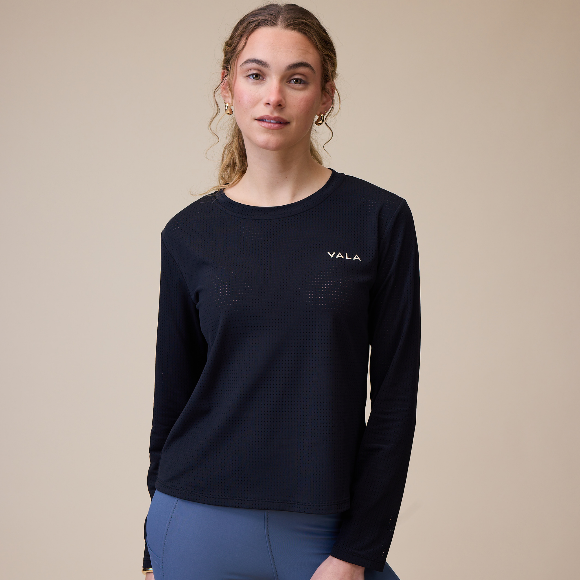VALA Ladies Long Sleeve Mesh Training Shirt, Black