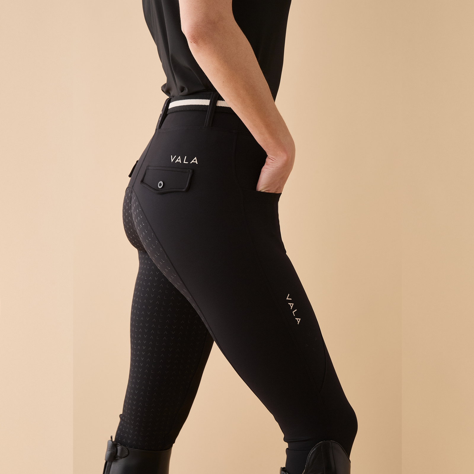 VALA Ladies Sculpt &amp; Smooth Full Grip Riding Breeches, Black