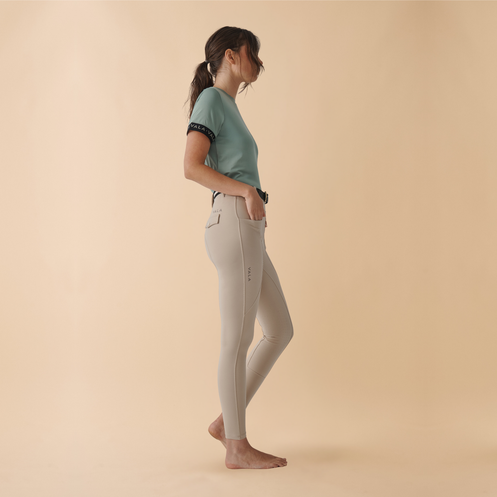VALA Ladies Sculpt &amp; Smooth Knee Grip Riding Breeches, Beige