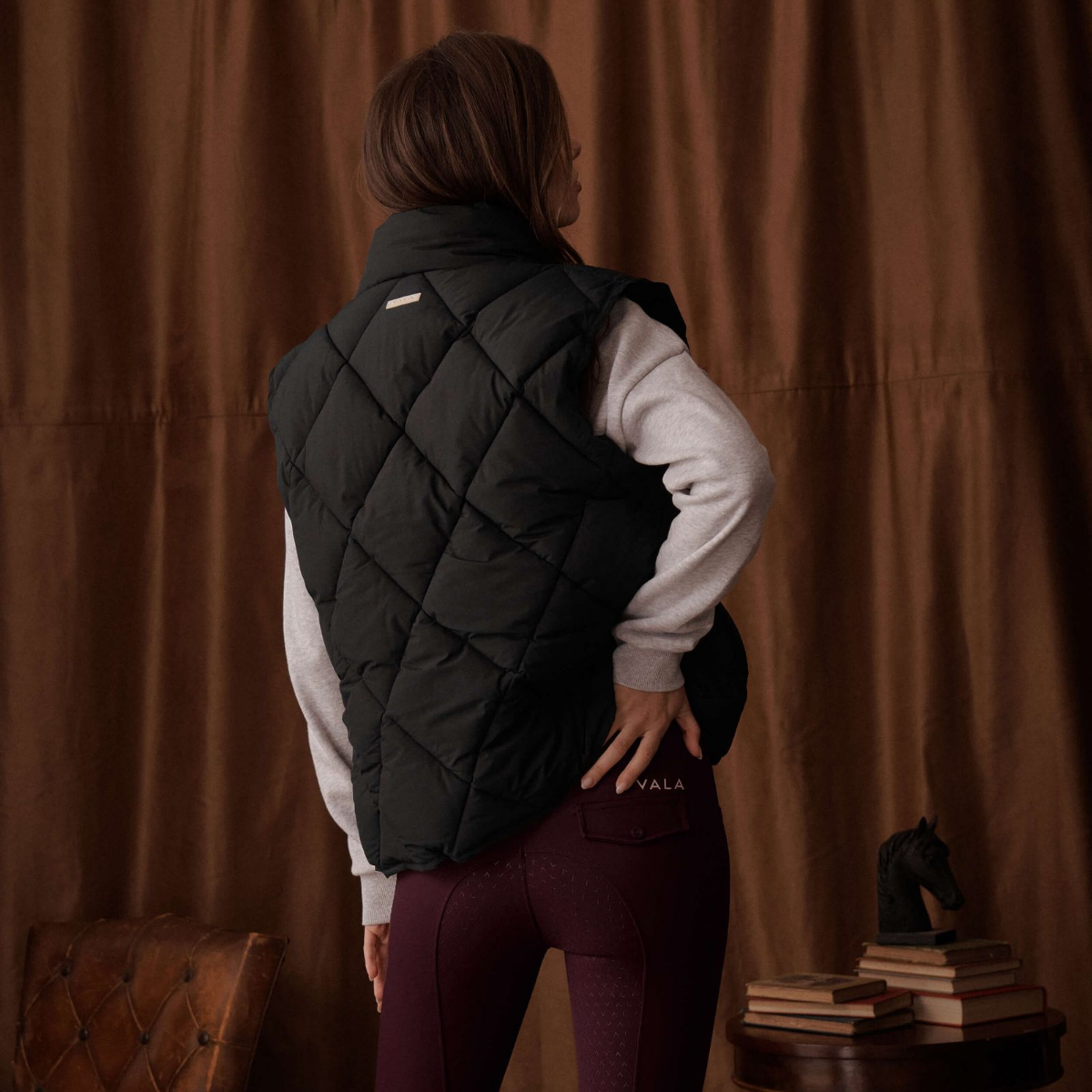 Vala Equestrian Ladies Diamond Quilted Vest, Black