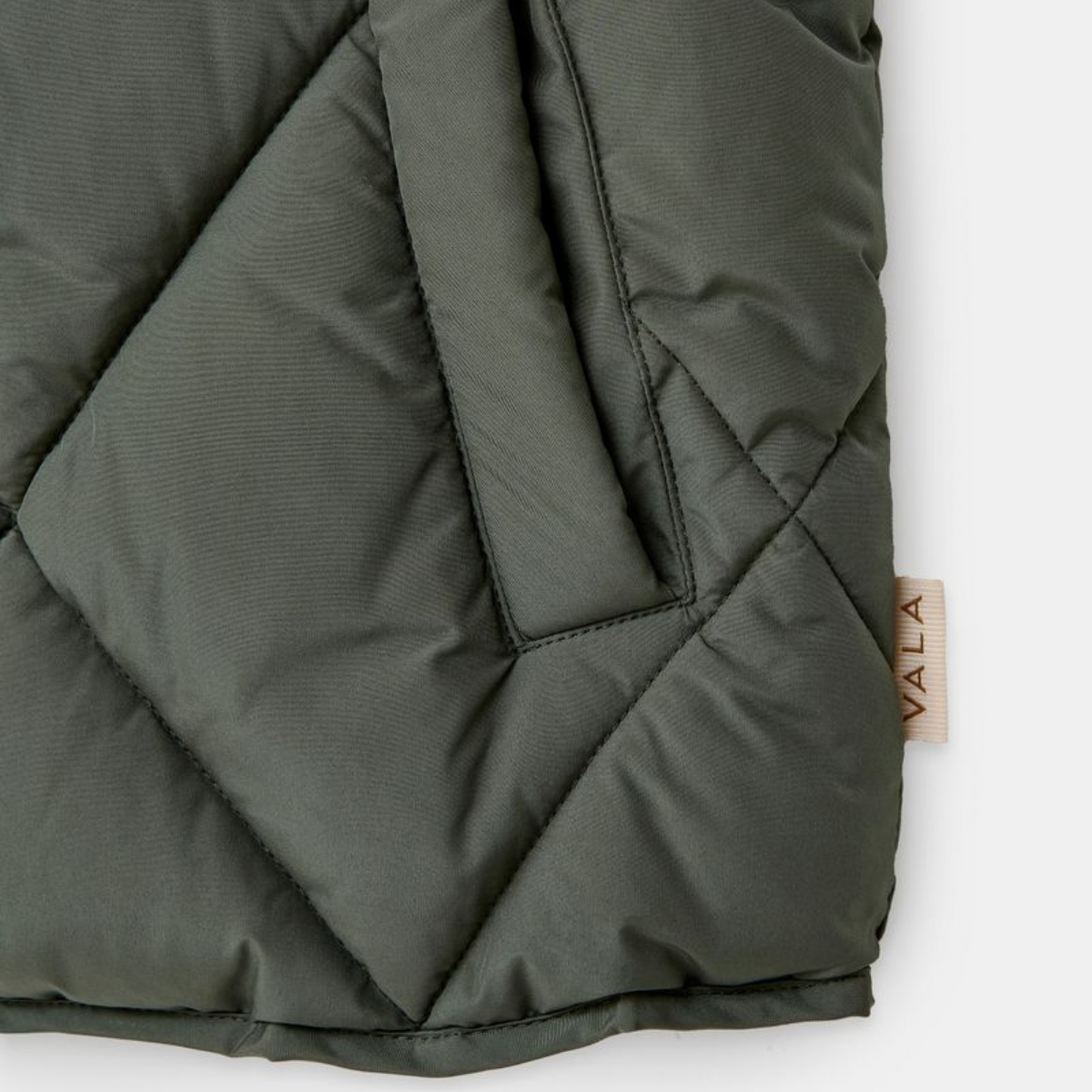 Vala Equestrian Ladies Diamond Quilted Vest, Clover