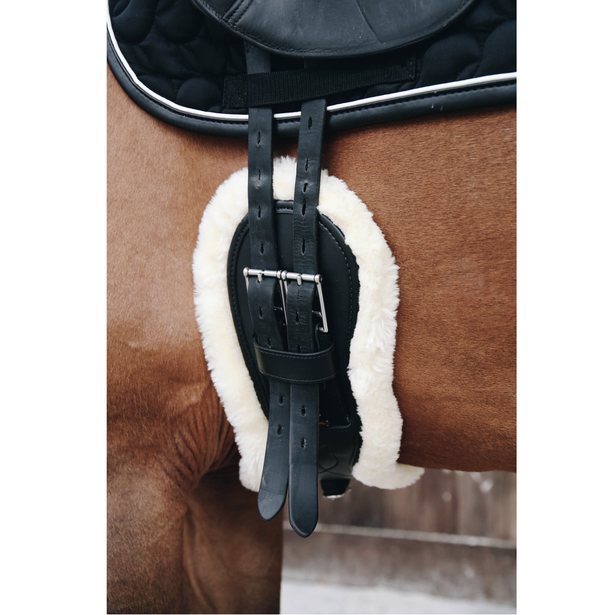 Kentucky Horsewear Sheepskin Anatomic Short Girth