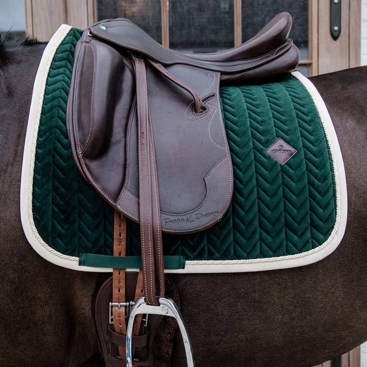 Kentucky Horsewear Dressage Saddle Pad Velvet Contrast, Pine Green