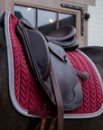 Kentucky Horsewear Dressage Saddle Pad Velvet Contrast, Bordeaux