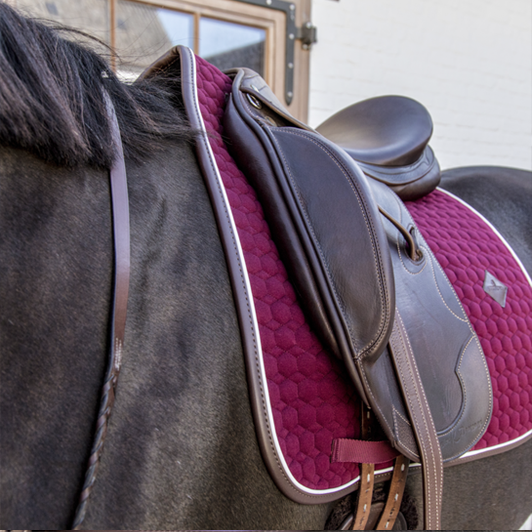 Kentucky Horsewear Dressage Saddle Pad Classic Leather, Bordeaux