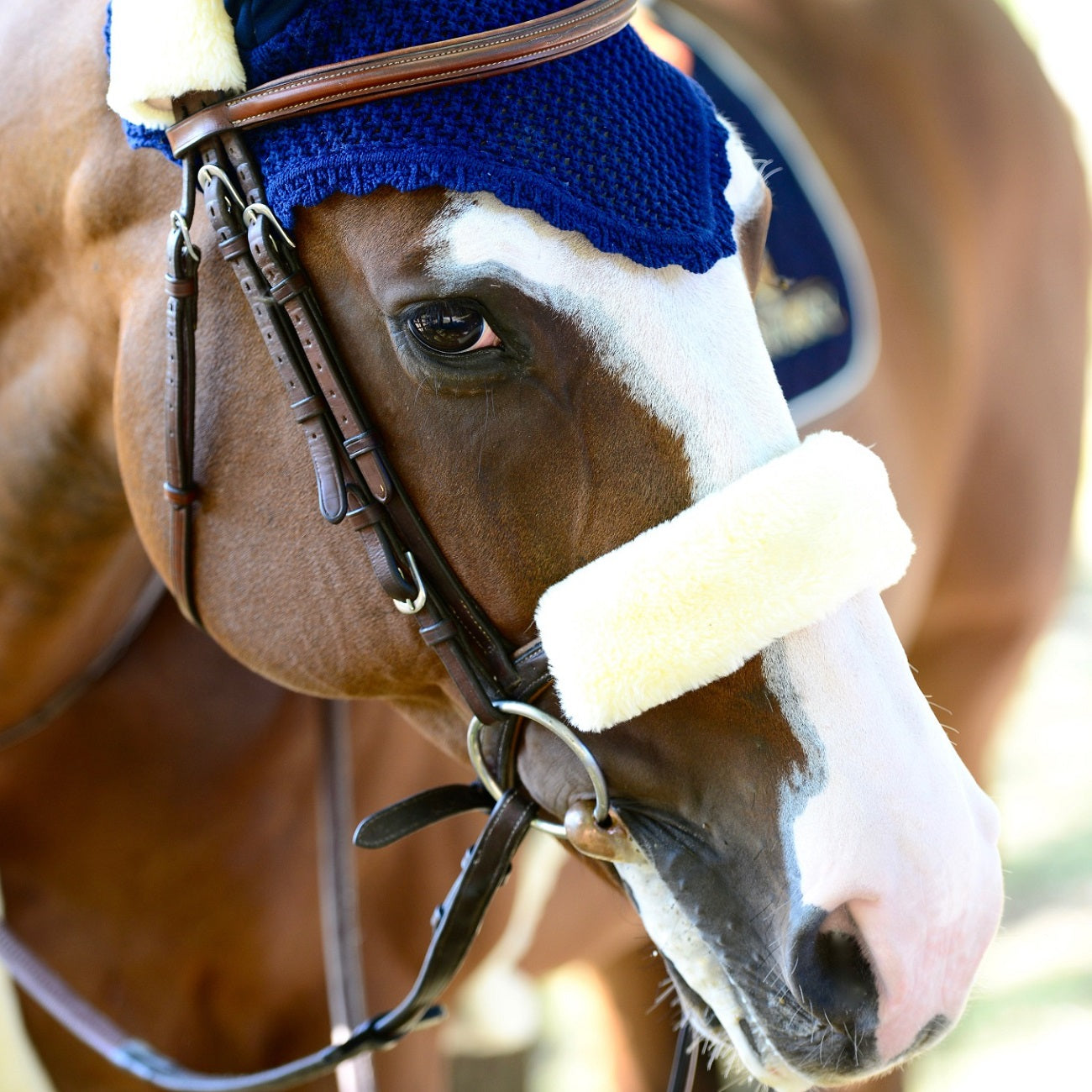 Kentucky Horsewear Faux Sheepskin Noseband Cover