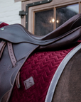 Kentucky Horsewear Dressage Saddle Pad Velvet Contrast, Bordeaux