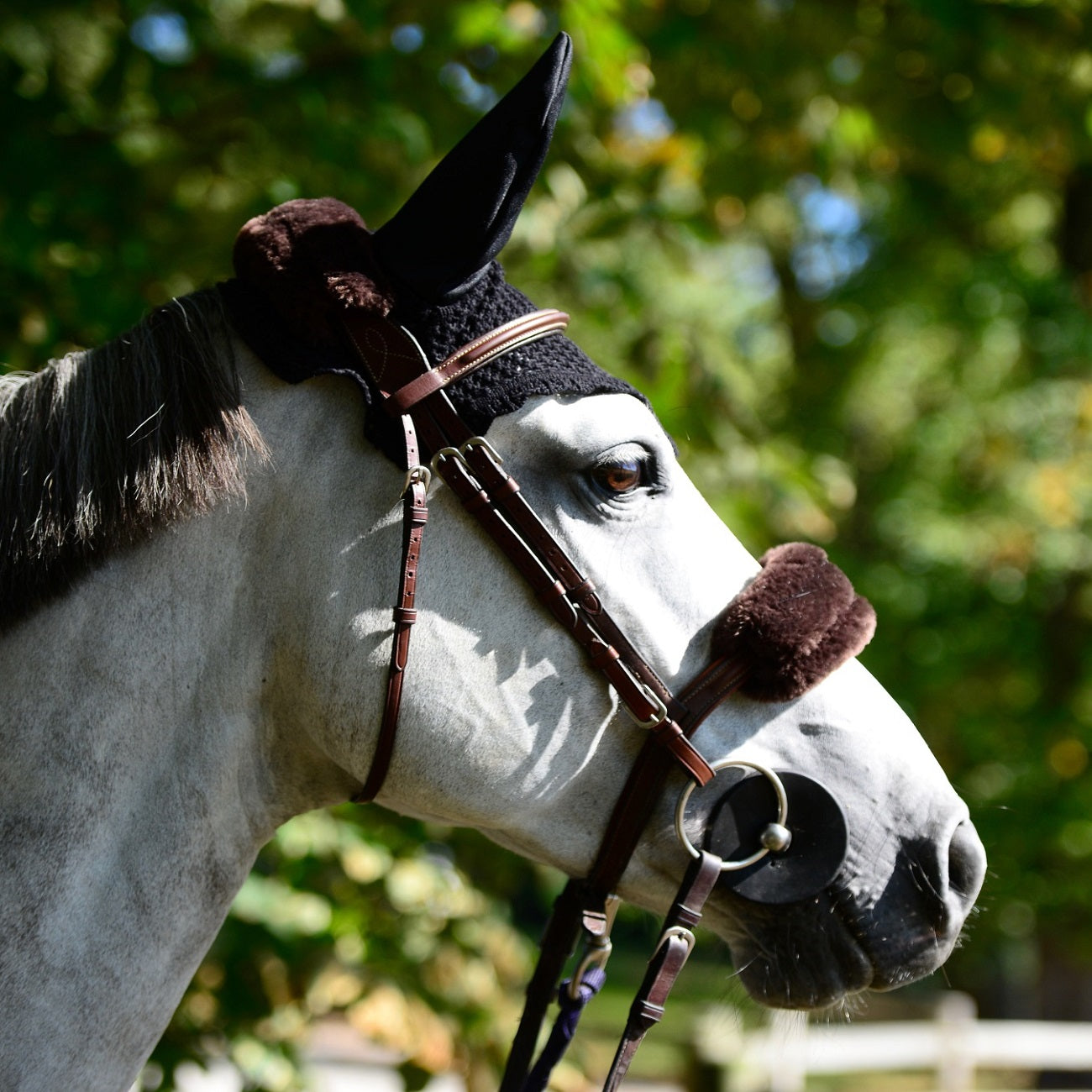 Kentucky Horsewear Faux Sheepskin Noseband Cover