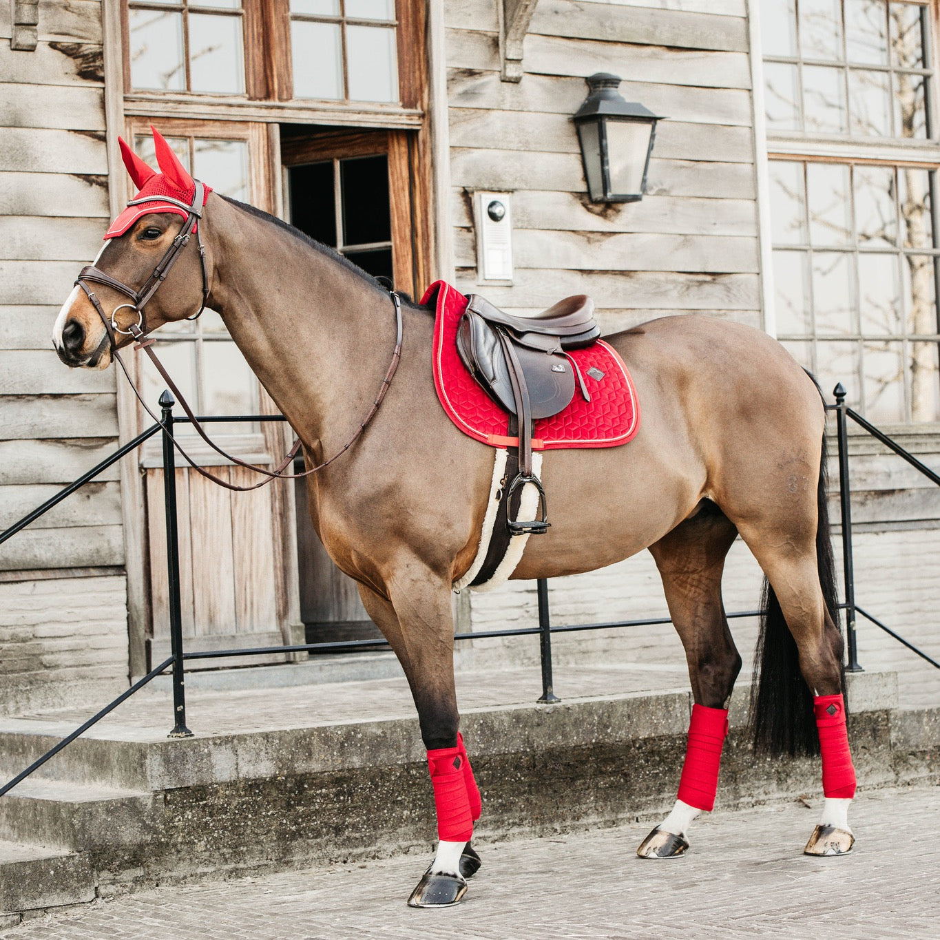 Kentucky Horsewear Polar Fleece Bandages Velvet, Red