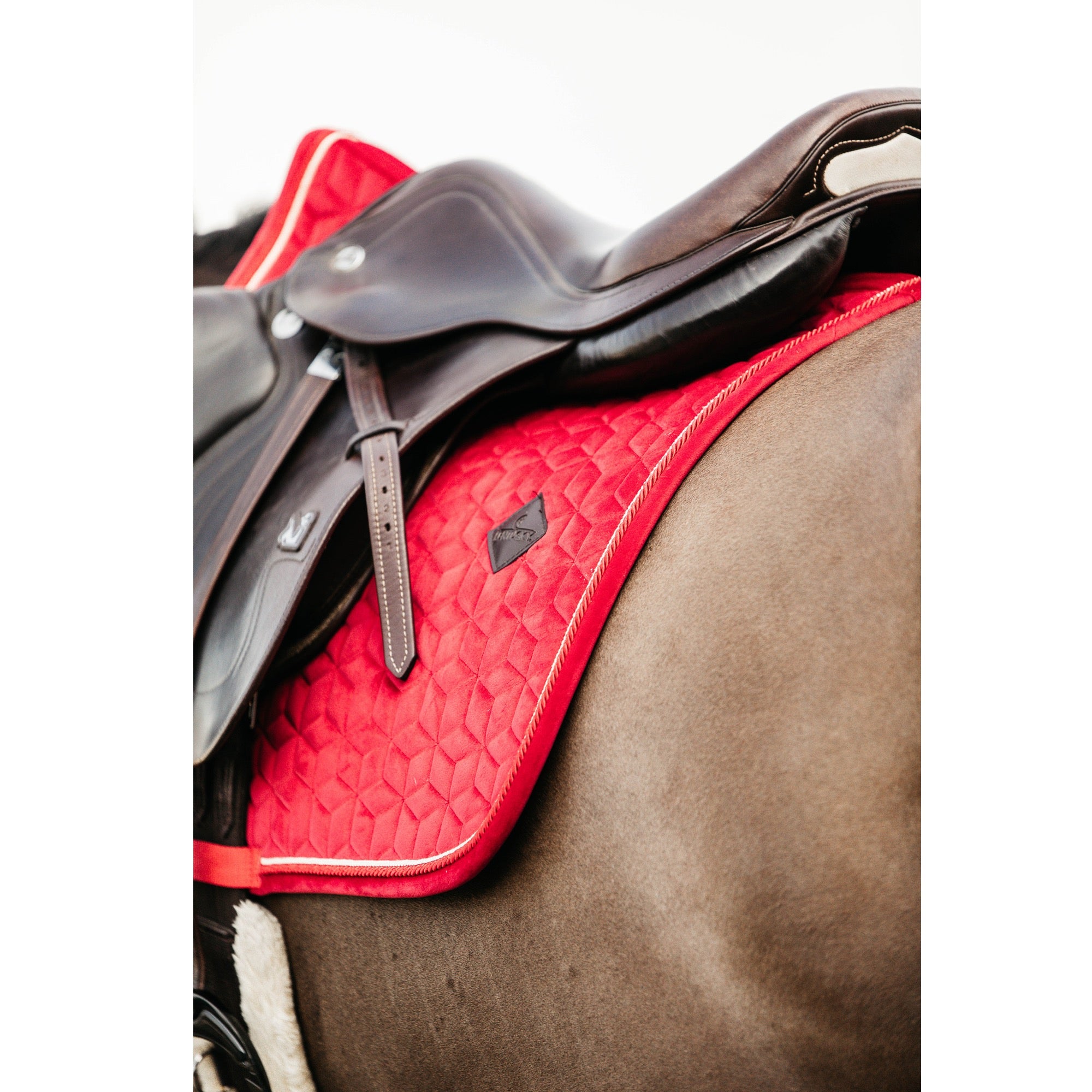 Kentucky Horsewear Saddle Pad Velvet Jumping Red Edition