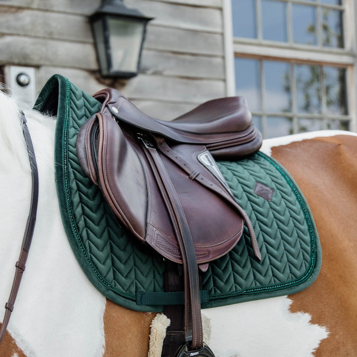Kentucky Horsewear Saddle Pad Basic Velvet Pearls Jumping, Pine Green